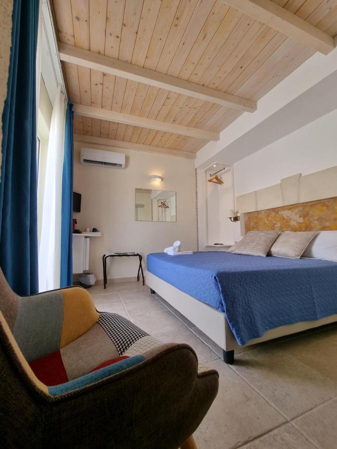 Dimora Mazzini - Salento Selection Bed and Breakfast Tuglie Exteriör bild