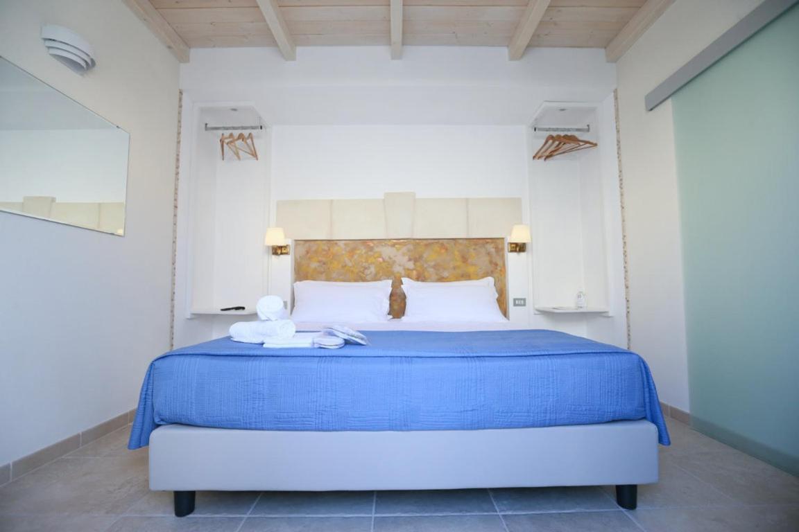 Dimora Mazzini - Salento Selection Bed and Breakfast Tuglie Exteriör bild